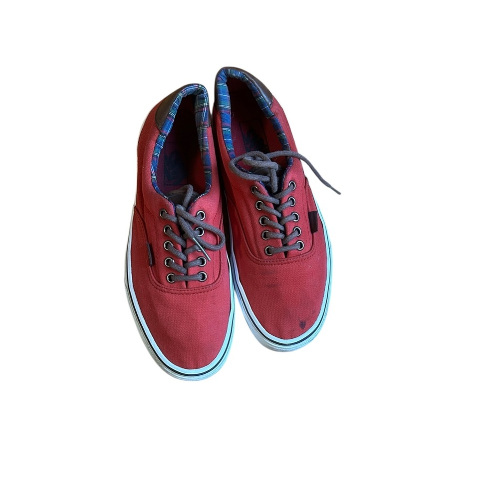 Vans Men's red canvas sneakers Size 9.5